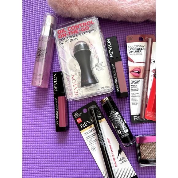 New Makeup Lot Revlon: Lip Liner, Mascara, Eyeshadow, eyeliner, lipstick, mist - Picture 3 of 6